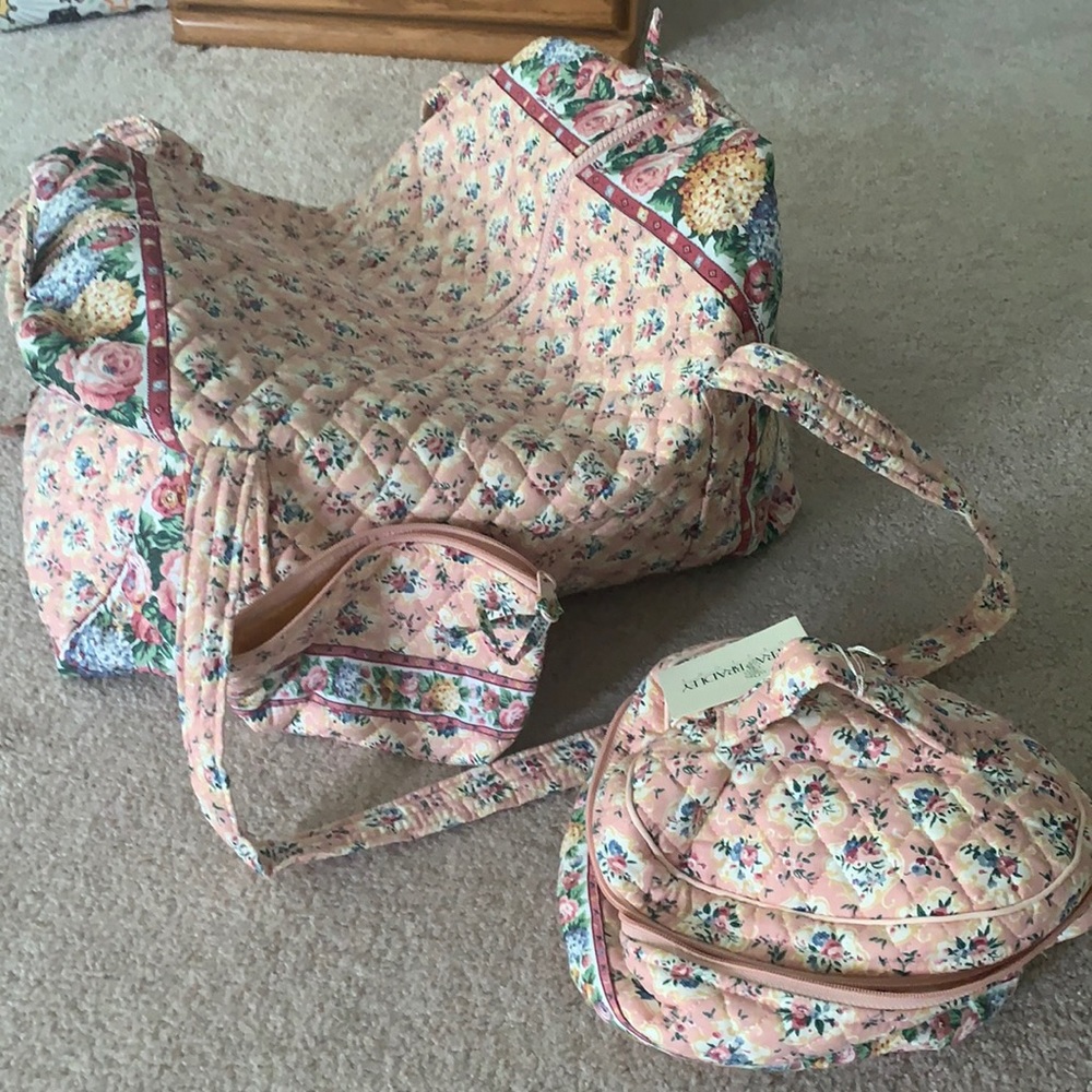 3 piece Vera Bradley travel set.